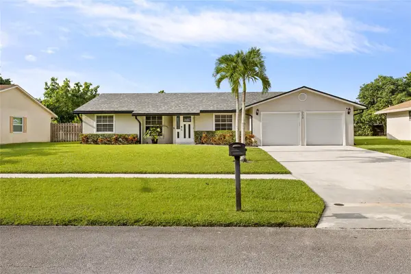 238 Bilbao Street, Royal Palm Beach, FL 33411