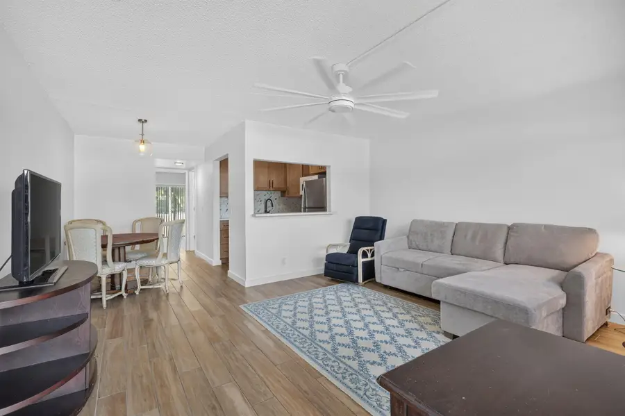 332 Northampton Q, West Palm Beach, FL 33417 - #3