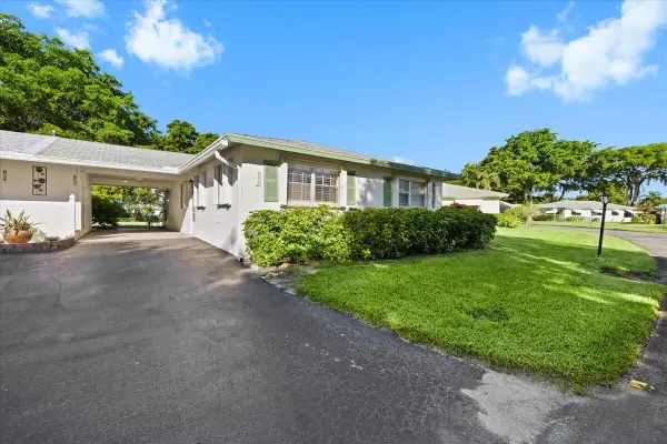 853 Meadowlark Lane #853, Delray Beach, FL 33445