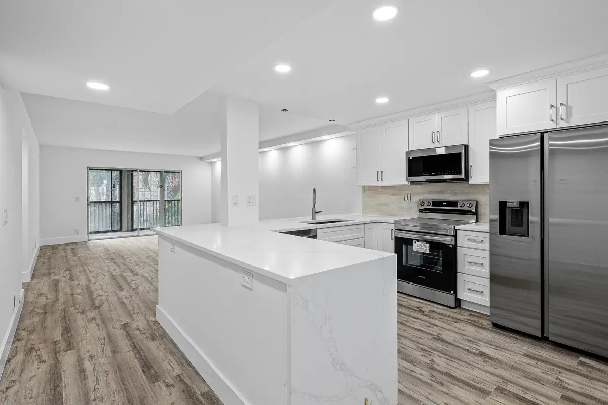 6585 Kensington Lane #Apt 207, Delray Beach, FL 33446 - #1