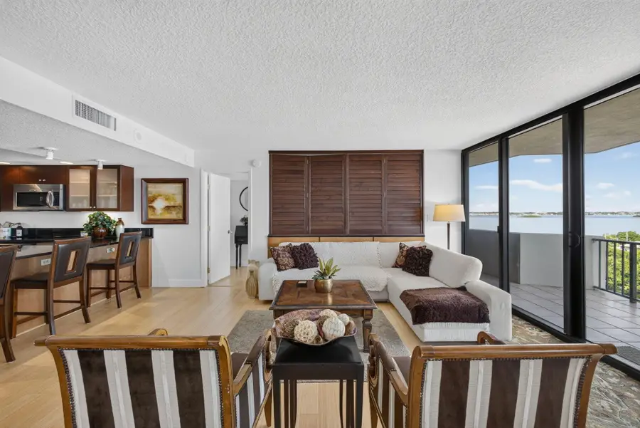 4200 N Ocean Drive #1-905, Riviera Beach, FL 33404 - #3