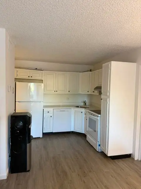1112 Green Pine Boulevard #C1, West Palm Beach, FL 33409 - #3