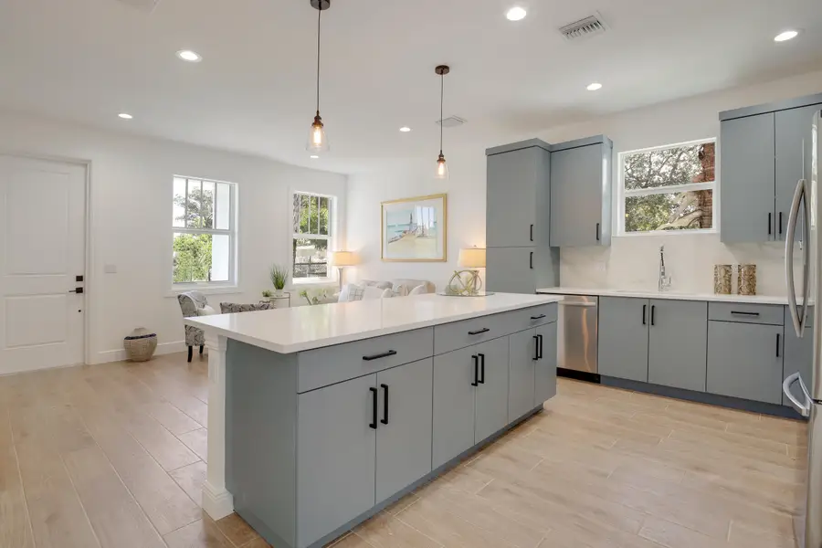 431 S F Street, Lake Worth Beach, FL 33460 - #3