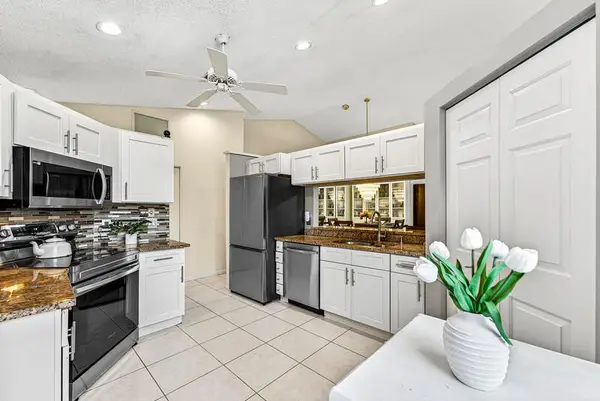 7888 Lexington Club Boulevard #B, Delray Beach, FL 33446