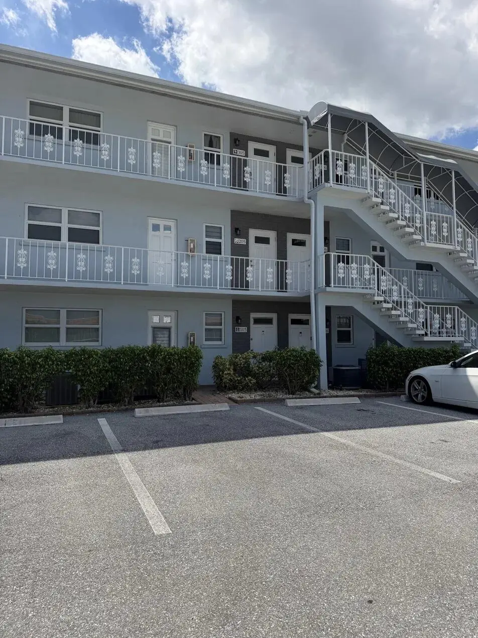 120 Lehane Terrace #105, North Palm Beach, FL 33408 - #1