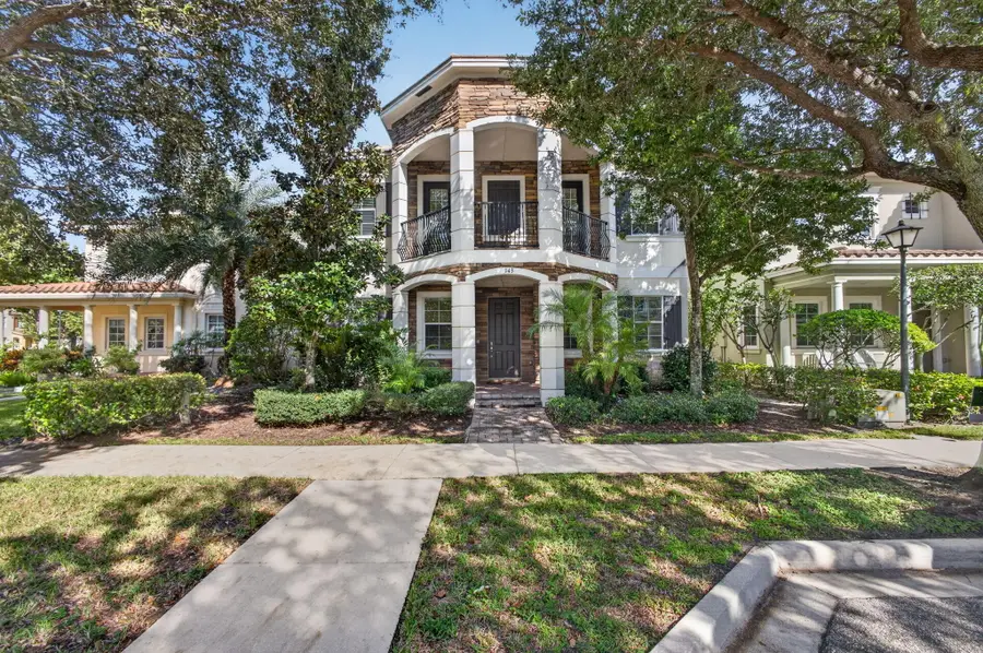 143 Killarney Court, Jupiter, FL 33458 - #2