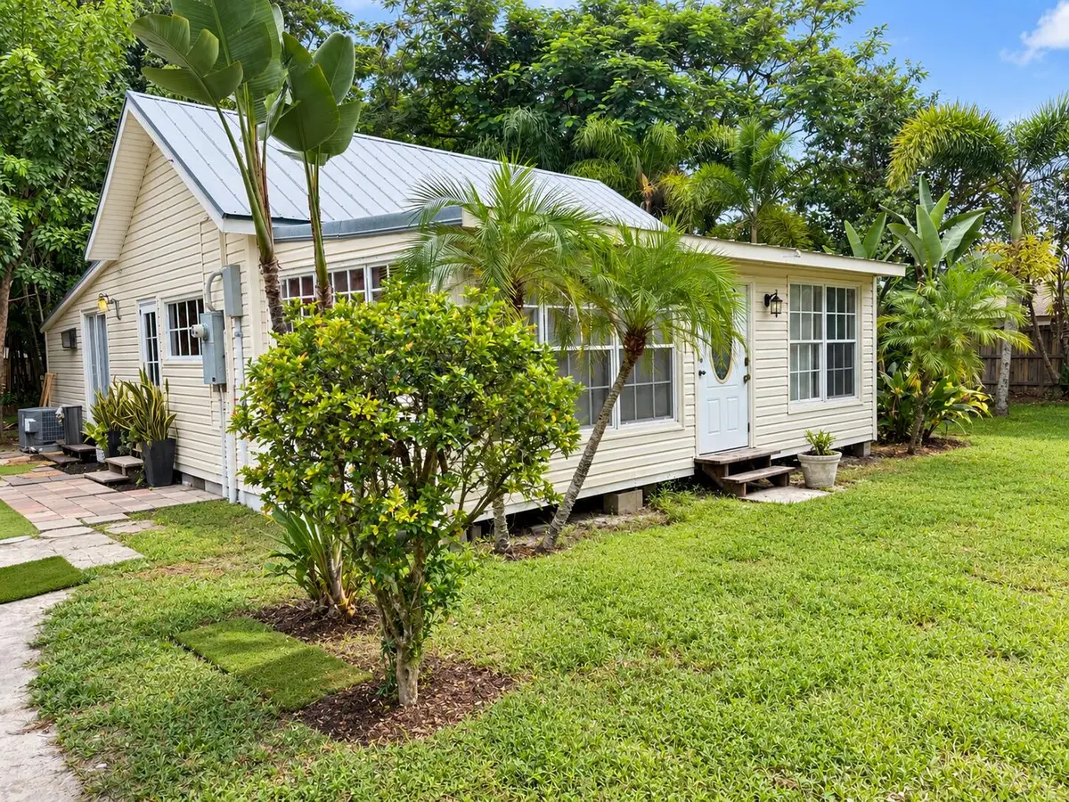 151 Temple Drive, Loxahatchee Groves, FL 33470 - #1