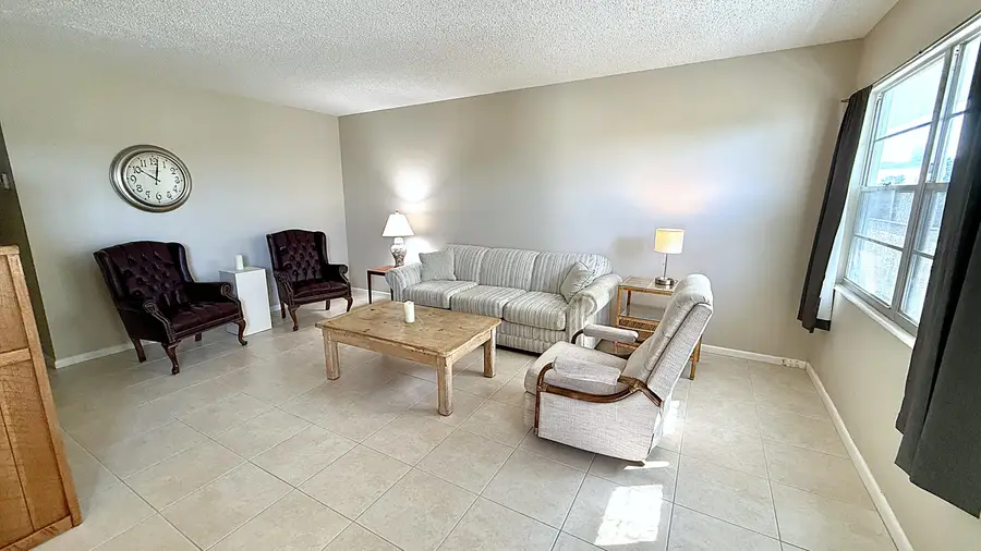 4075 Newport Q Drive, Deerfield Beach, FL 33442 - #2