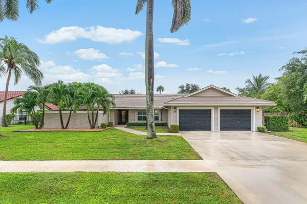 9077 Old Pine Road, Boca Raton, FL 33428