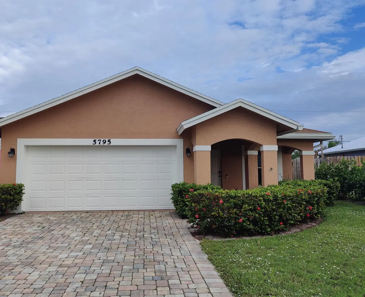 5795 SE Mitzi Lane, Stuart, FL 34997 - #1