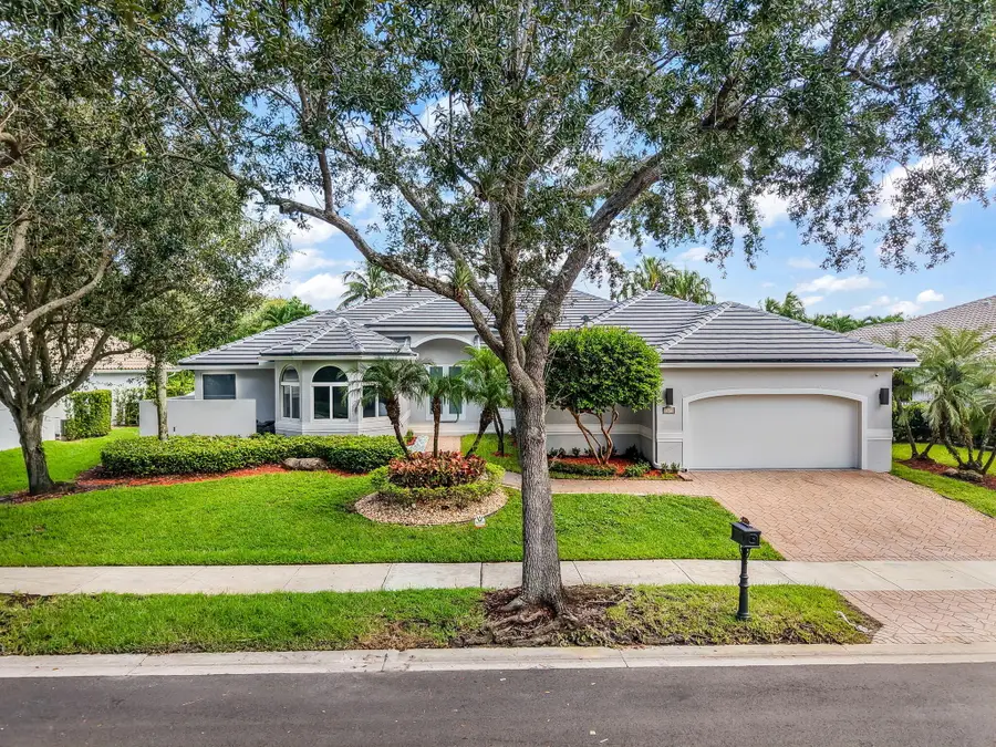2678 Meadowood Drive, Weston, FL 33332 - #2