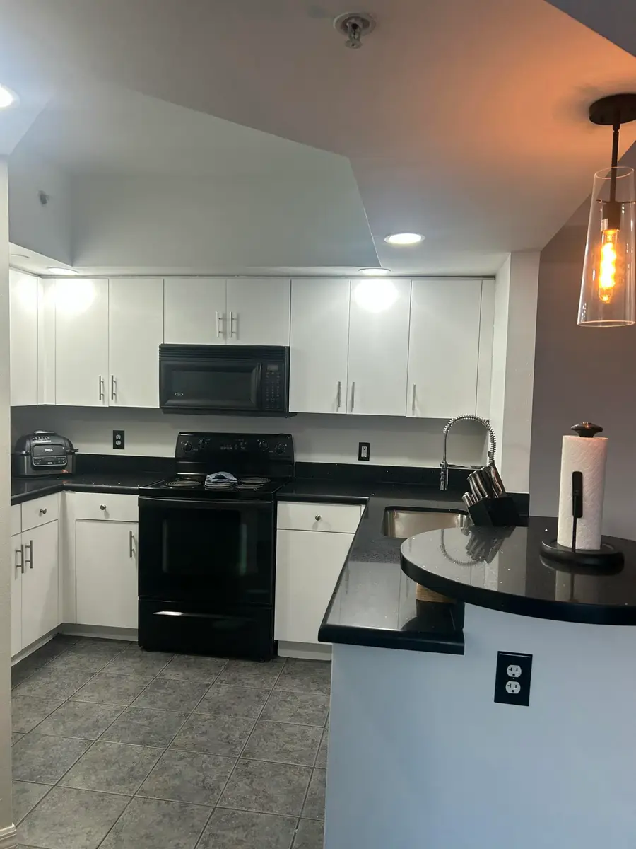 110 N Federal Highway #502, Fort Lauderdale, FL 33301 - #3