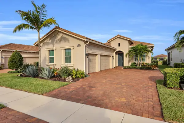 8822 SW Montova Way, Port St Lucie, FL 34987
