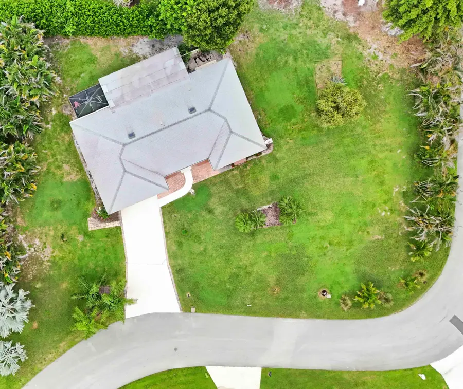 9471 SE Little Club Way S, Tequesta, FL 33469 - #3