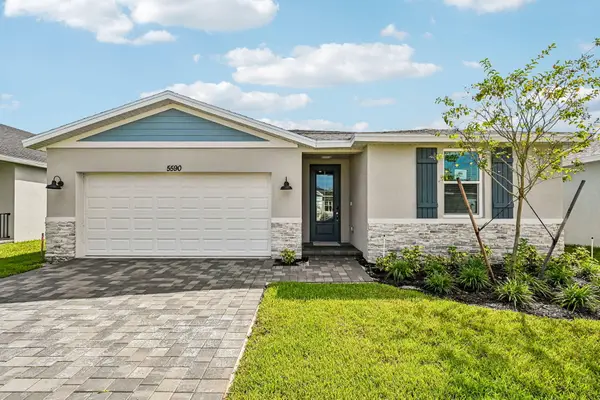 5590 Hampton Park Circle, Vero Beach, FL 32966