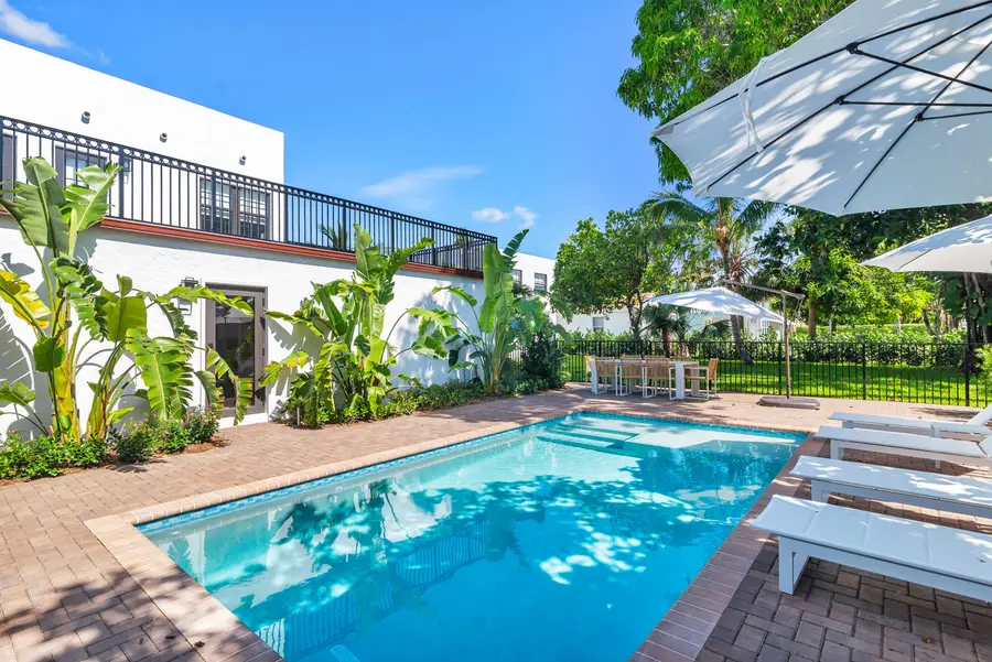 237 Monroe Drive, West Palm Beach, FL 33405 - #2