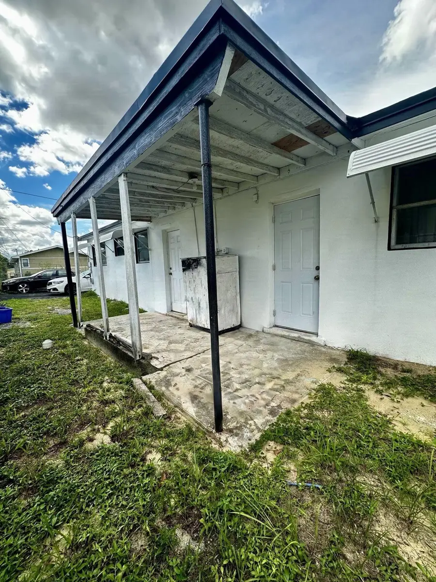 3116 Rj Hendley Avenue, Riviera Beach, FL 33404 - #3