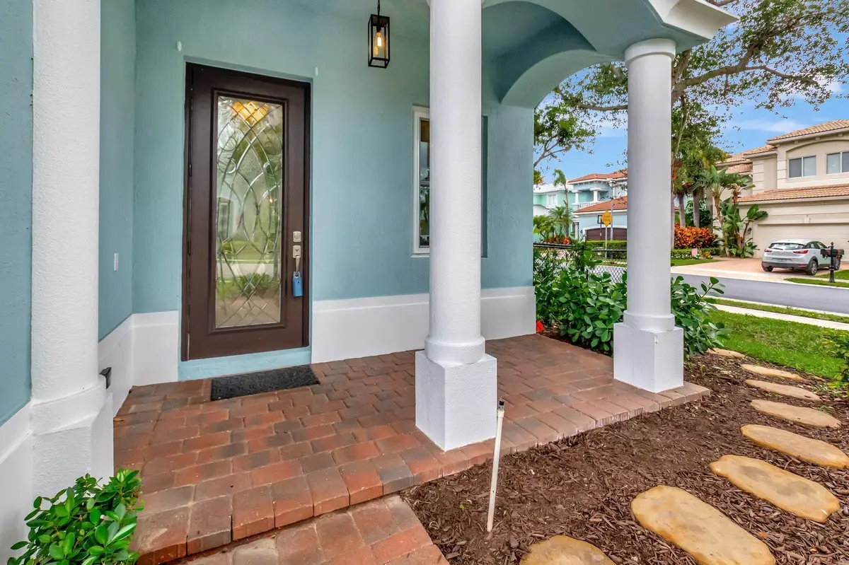 40 Country Lake Circle, Boynton Beach, FL 33436 - #1