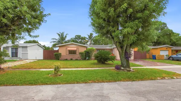 4460 NW 24th Street, Lauderhill, FL 33313