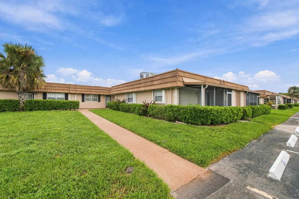 334 Seville N, Delray Beach, FL 33446 - #1