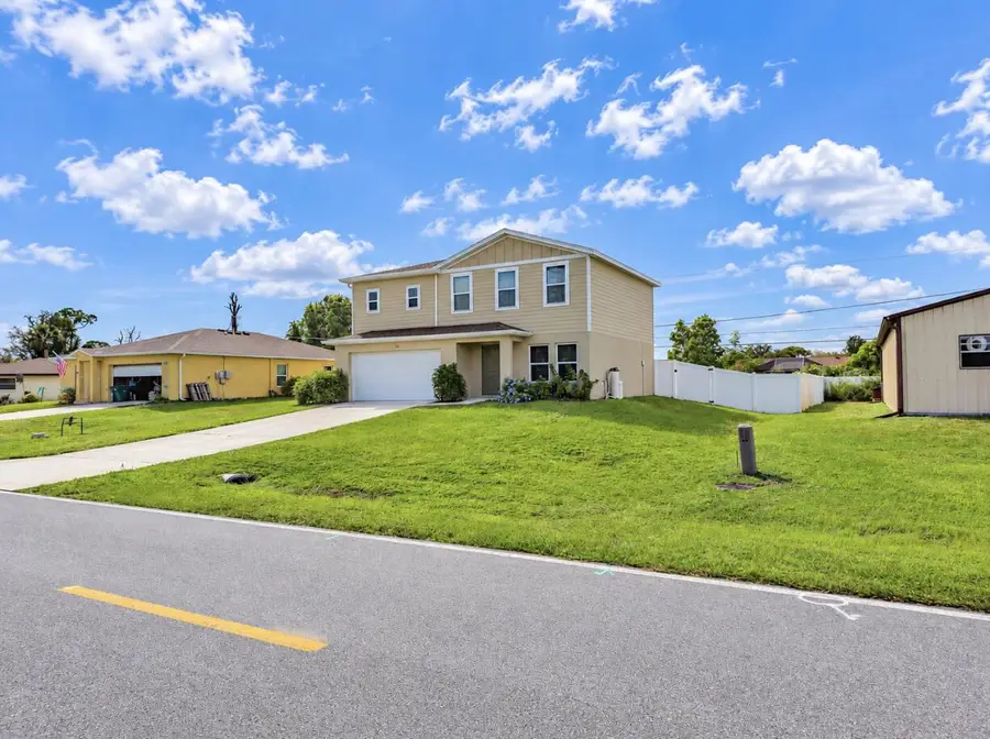 520 W Tarpon Boulevard Nw, Port Charlotte, FL 33952 - #2