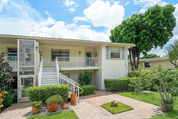 12 Westgate Lane #12D, Boynton Beach, FL 33436