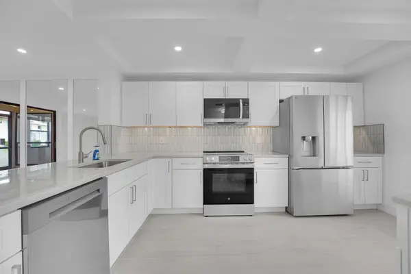 3373 Lucerne Park Drive, Greenacres, FL 33467