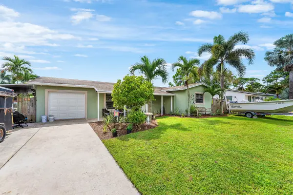 7416 Cocoanut Drive, Greenacres, FL 33467