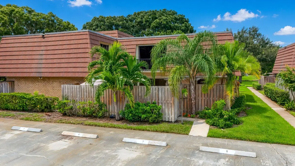 2003 20th Lane, Palm Beach Gardens, FL 33418 - #1