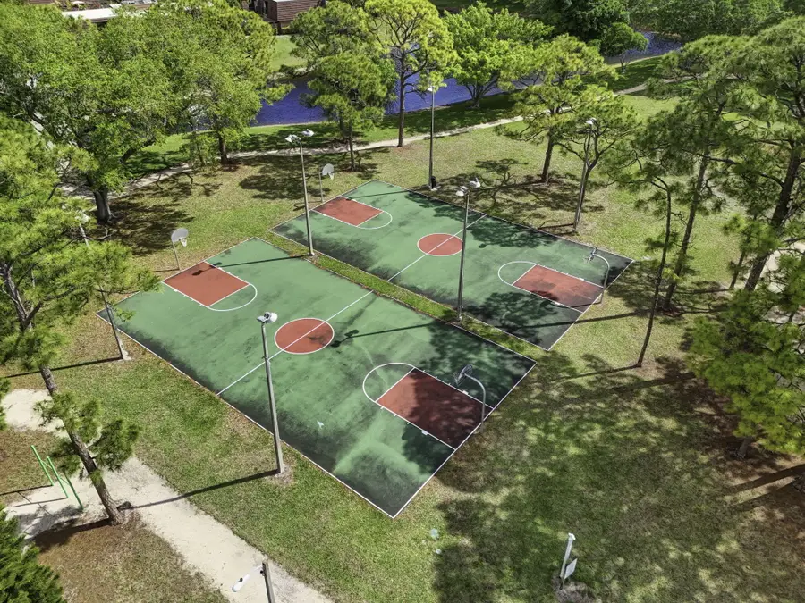 2003 20th Lane, Palm Beach Gardens, FL 33418 - #3