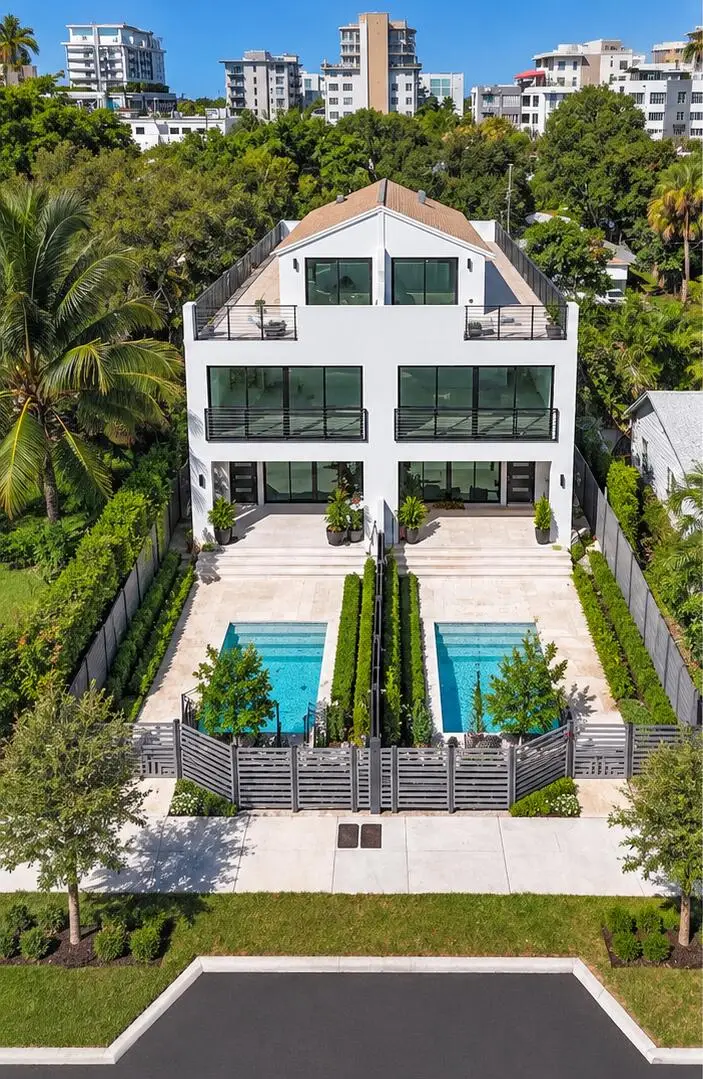 417 NE 2nd Avenue, Fort Lauderdale, FL 33301 - #2