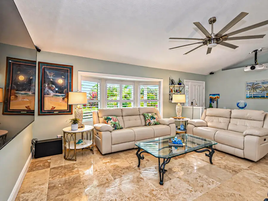 215 8th Terrace, Vero Beach, FL 32962 - #3