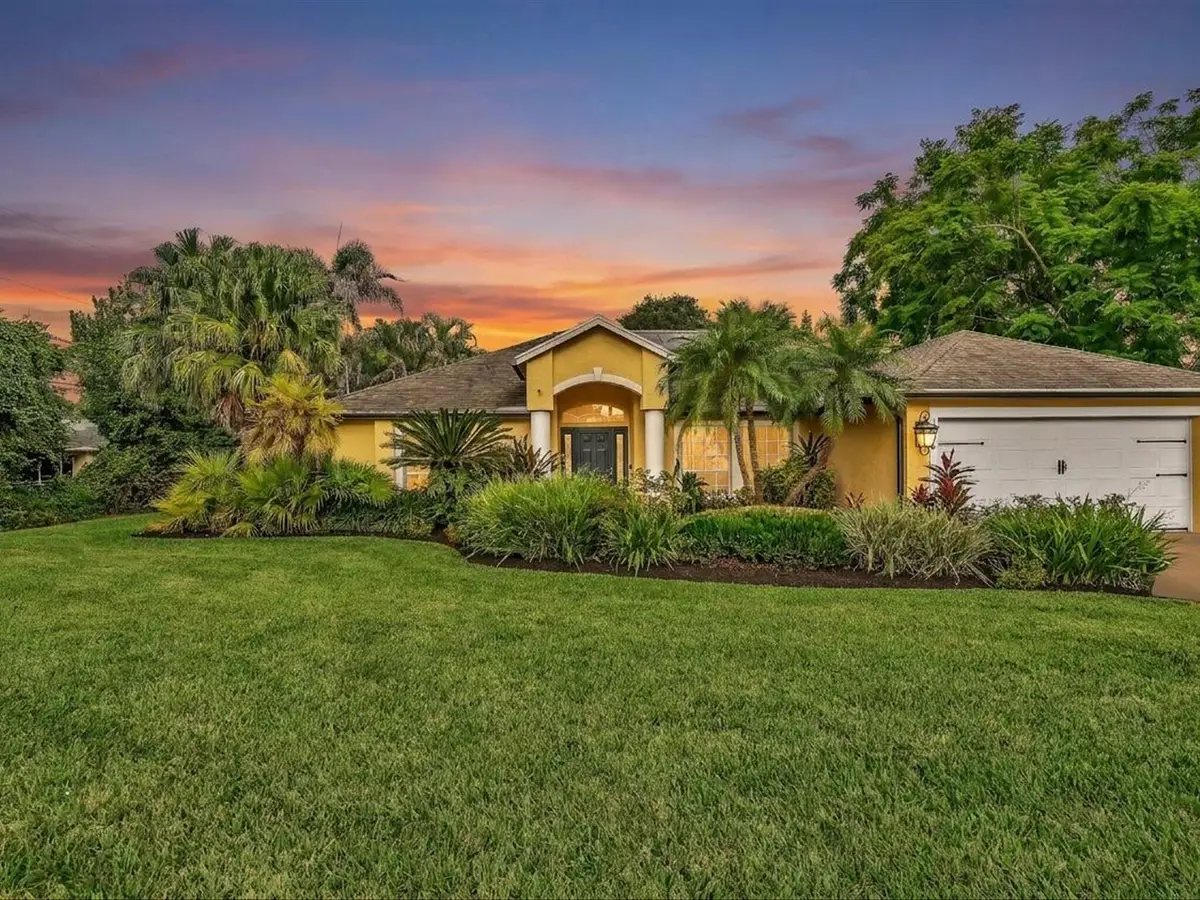 1918 SW Bellevue Avenue, Port Saint Lucie, FL 34953 - #1