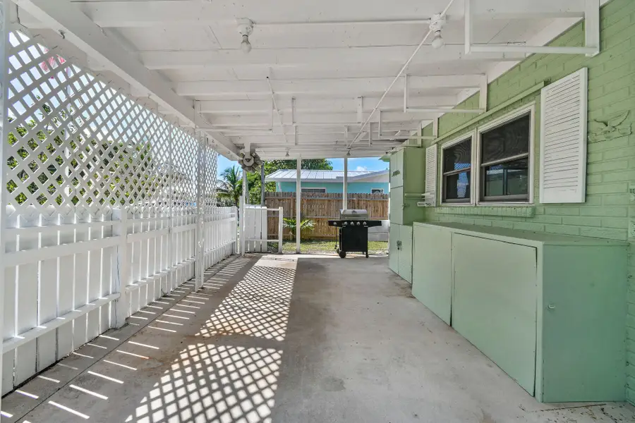 12229 Colony Avenue, Palm Beach Gardens, FL 33410 - #2