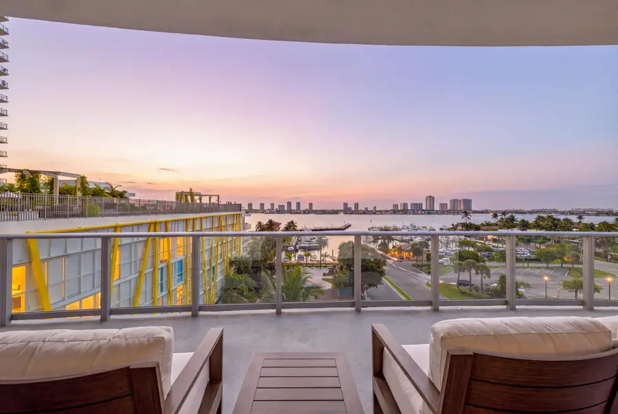 220 Lake Shore Drive #612, West Palm Beach, FL 33403 - #3