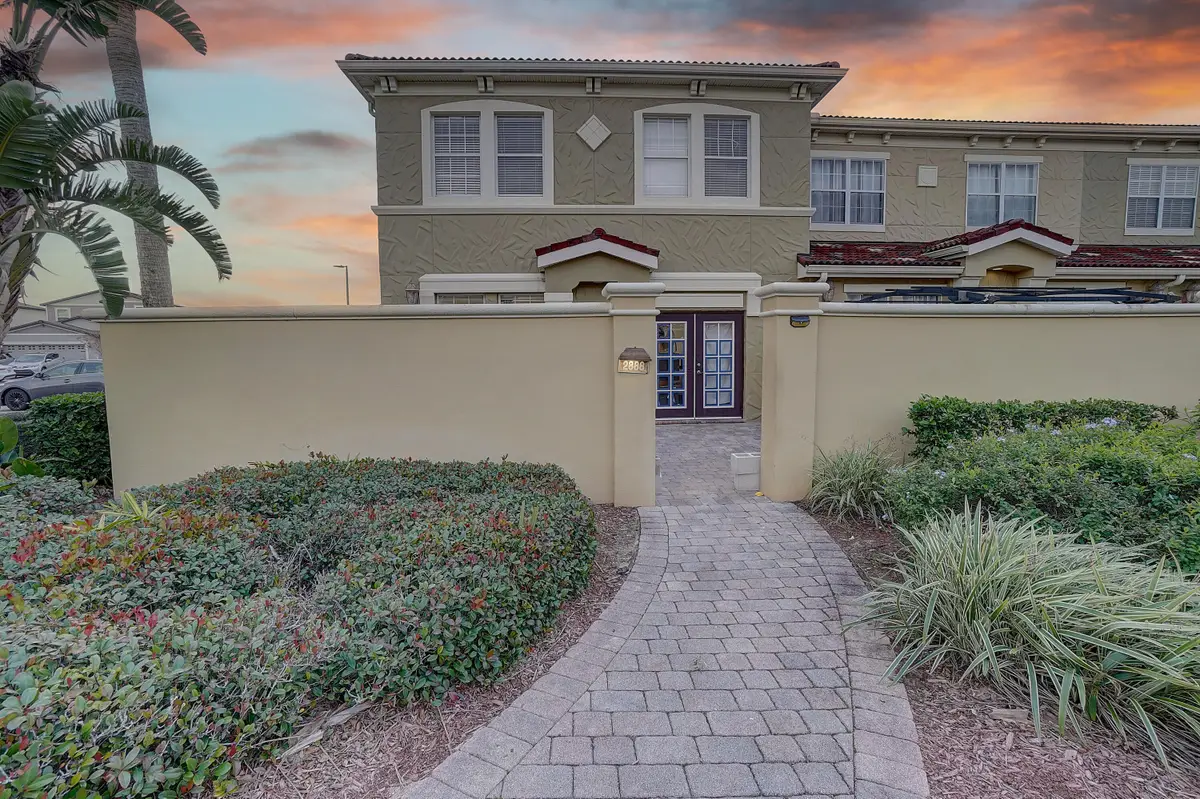 2888 Bella Vista Drive, Davenport, FL 33897 - #1
