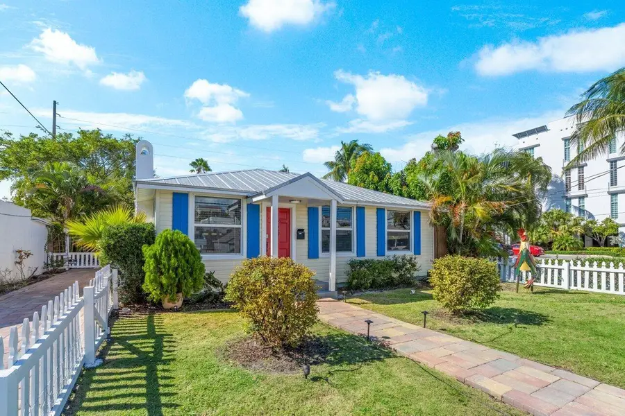 126 NE 4th Avenue, Delray Beach, FL 33483 - #3
