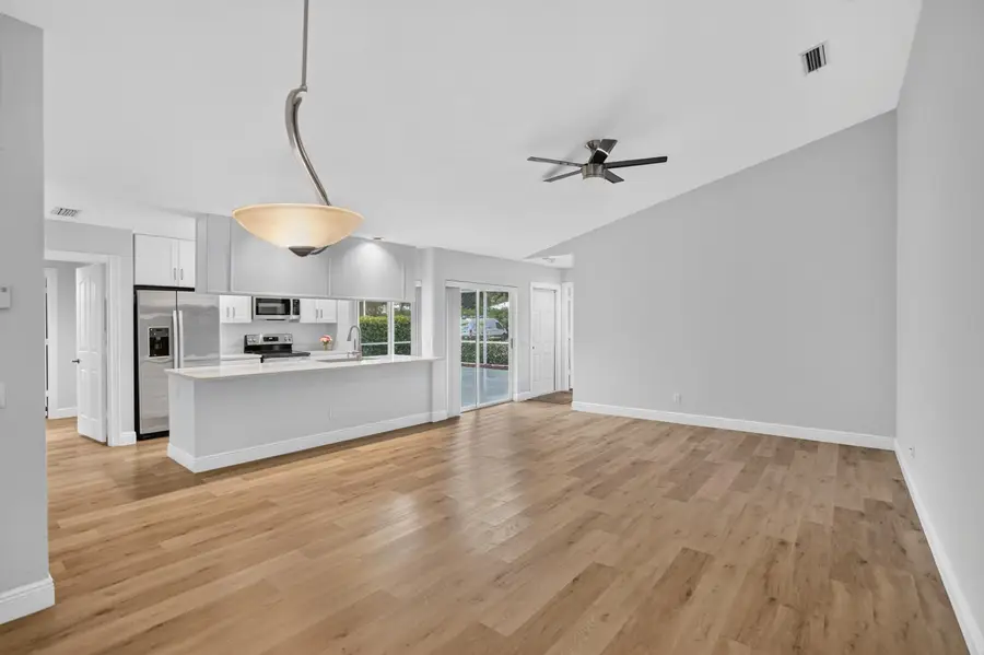 9197 Sun Terrace Circle #A, Palm Beach Gardens, FL 33403 - #3