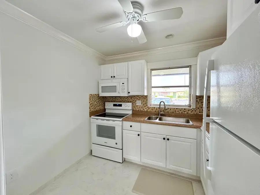 2915 Crosley Drive W #A, West Palm Beach, FL 33415 - #3