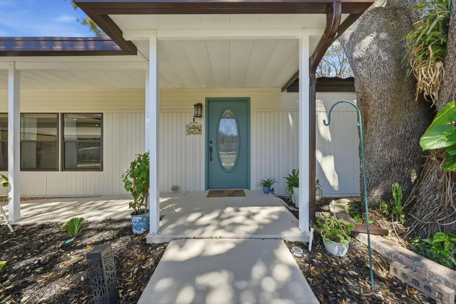 115 Willow Way, Lady Lake, FL 32159 - #3
