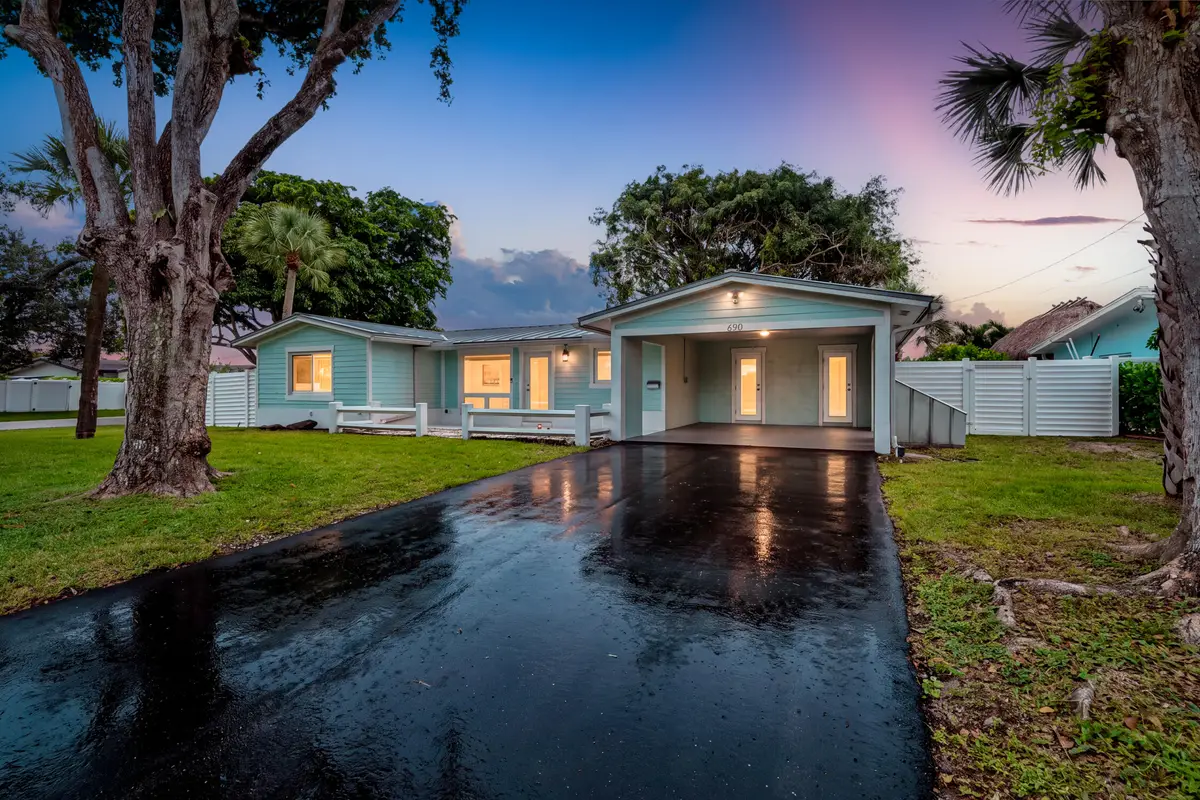 690 SE 5th Court, Pompano Beach, FL 33060 - #1