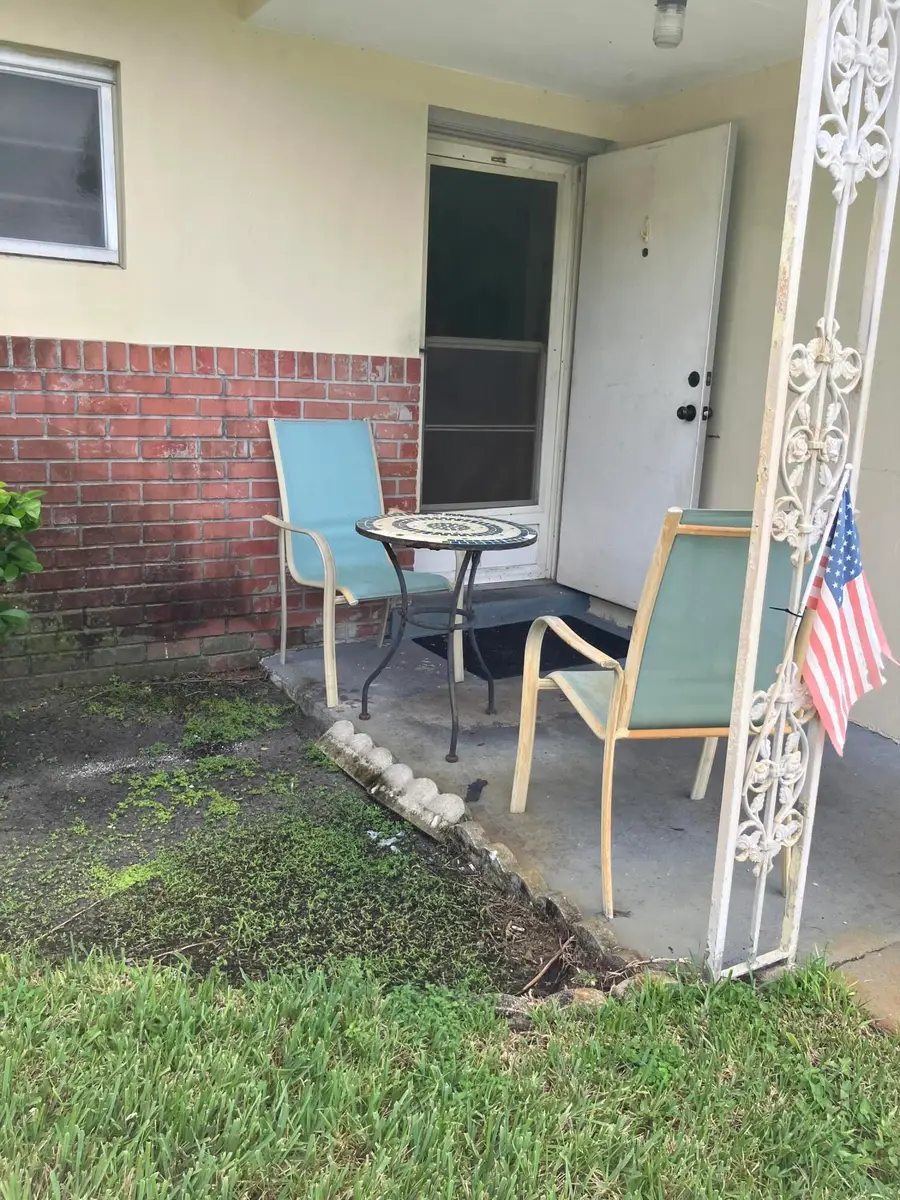 2751 Ashley Drive E #G, West Palm Beach, FL 33415 - #2