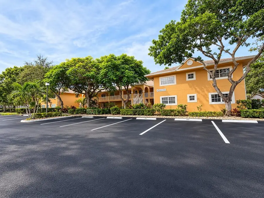401 SE 10th Street #B201, Dania Beach, FL 33004 - #3