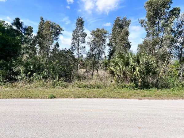 332 Lanford Avenue, Lehigh Acres, FL 33974