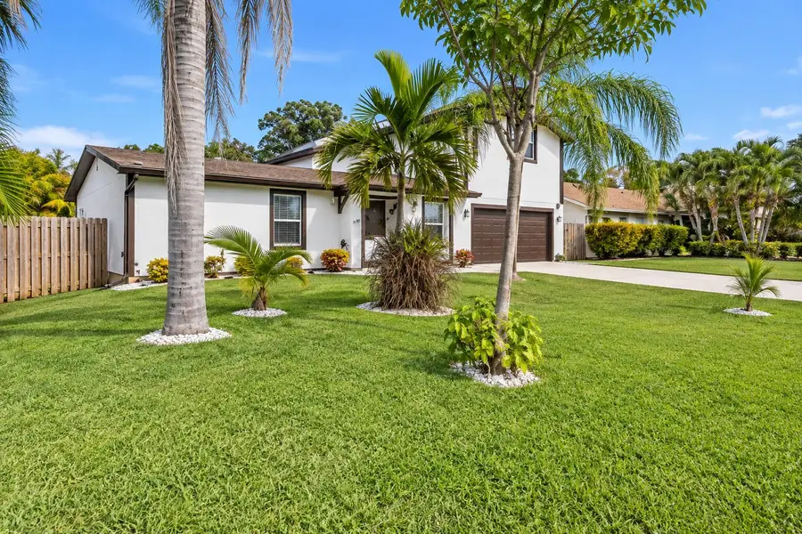 707 SE Karrigan Terrace, Port Saint Lucie, FL 34983 - #3