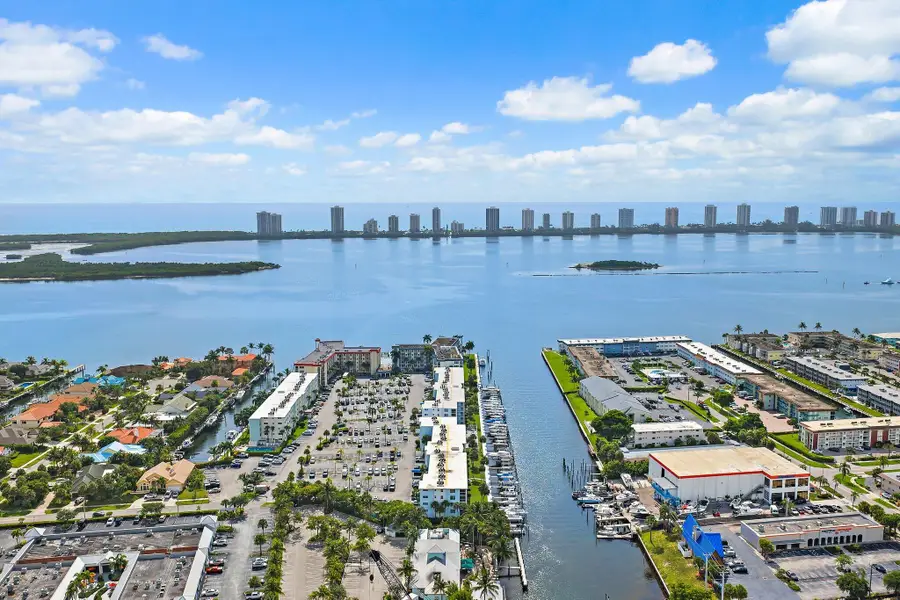 100 Paradise Harbour Boulevard #202, North Palm Beach, FL 33408 - #3