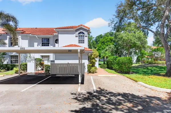 9865 Seacrest Circle #202, Boynton Beach, FL 33437