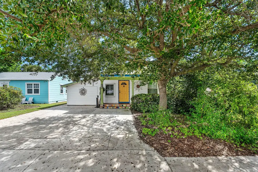 806 N M Street, Lake Worth Beach, FL 33460 - #2