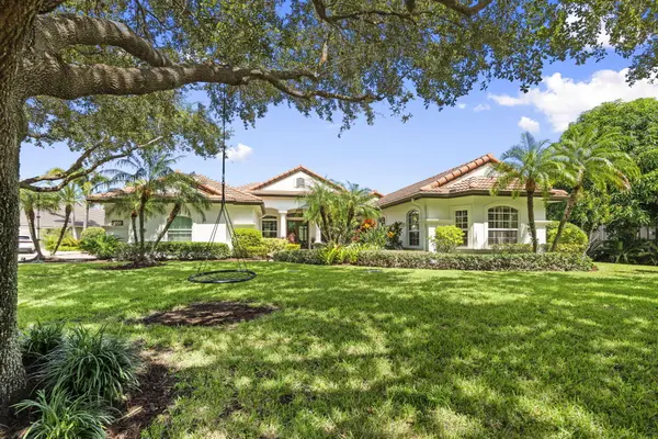 201 SW Wiregrass Court, Palm City, FL 34990