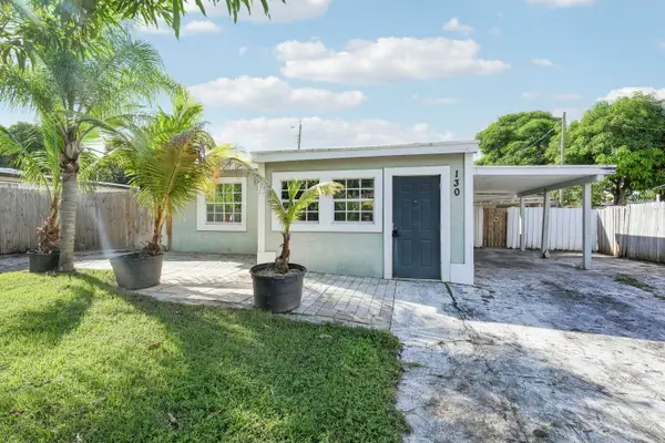 130 Plum Tree Drive, Lake Worth, FL 33462